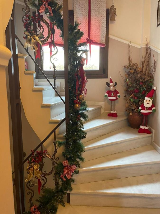 Valentini Guesthouse Karpenisi ภายนอก รูปภาพ